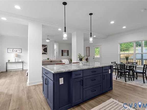 4th image of 6206 Stubbs Cove Ln