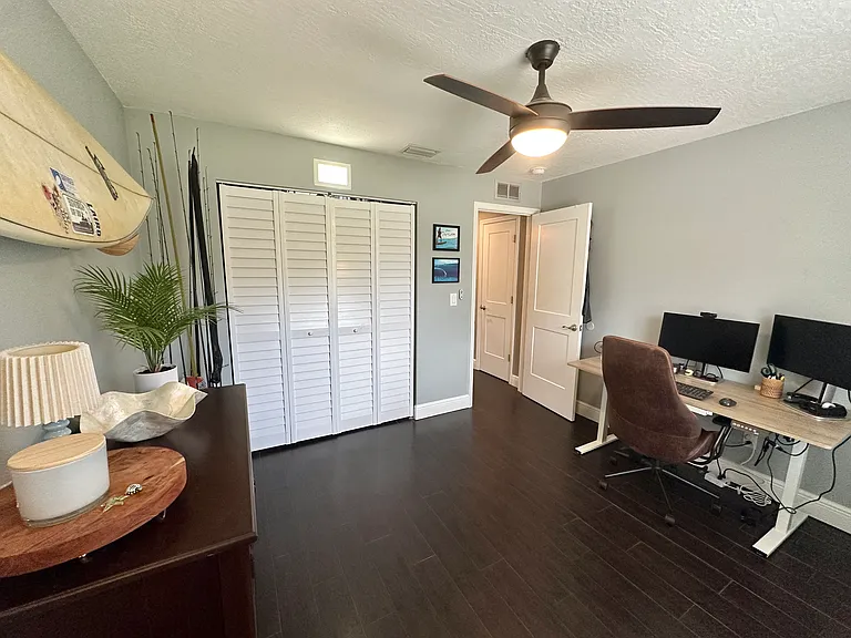 Guest Room 1