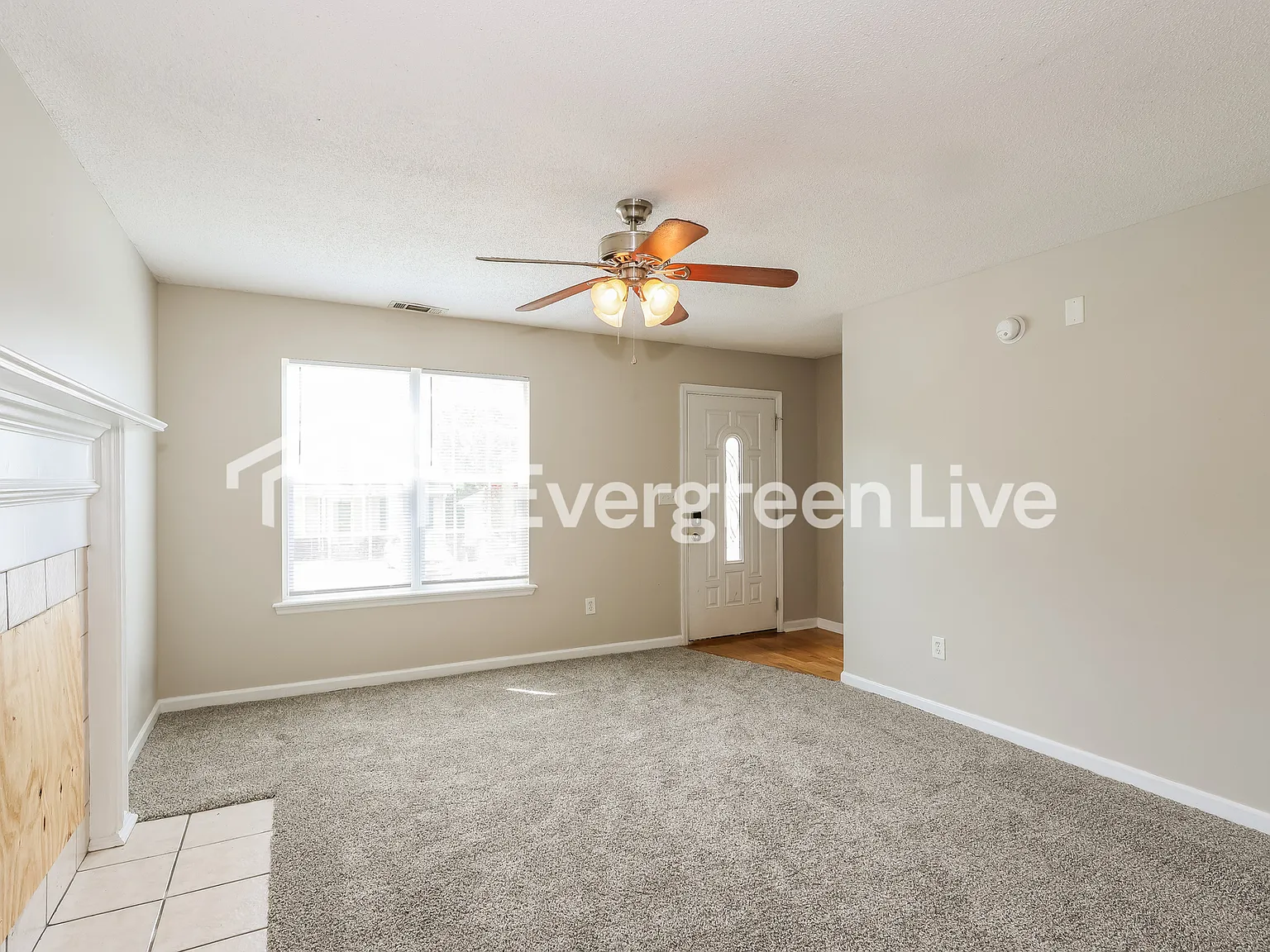 4 bed, 3.0 bath, 1752 sqft, $1,745 — Photo 3