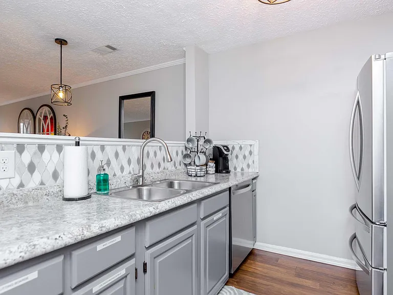 113 Wingate Cir — Photo 31