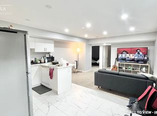 142 Crombie St #2, Clarington, ON L1C0T6