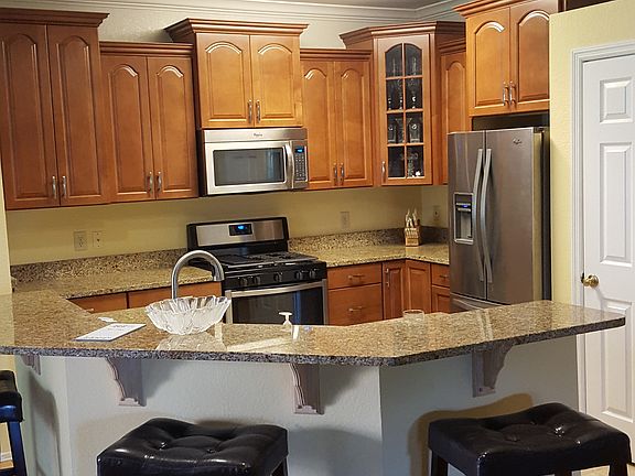 2nd image of 13810 Sutton Park Dr N APT 519