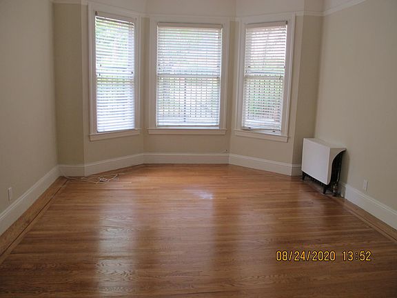 3rd image of 3620 18th St APT 3