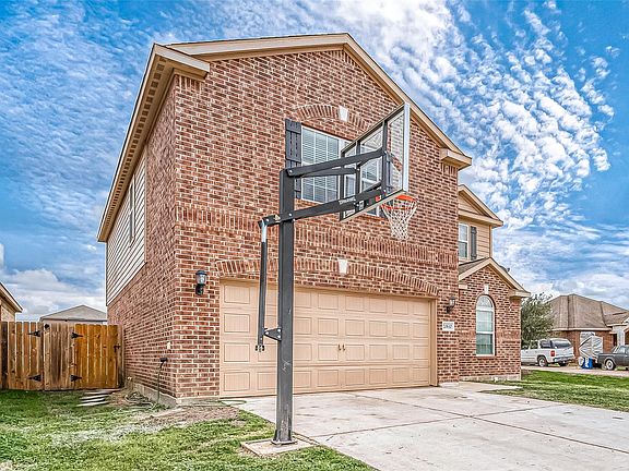 2nd image of 20630 Stout Dr