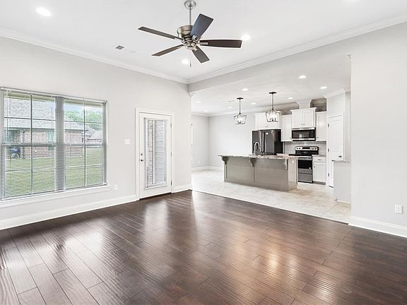 4th image of 1337 S Robinwood Dr