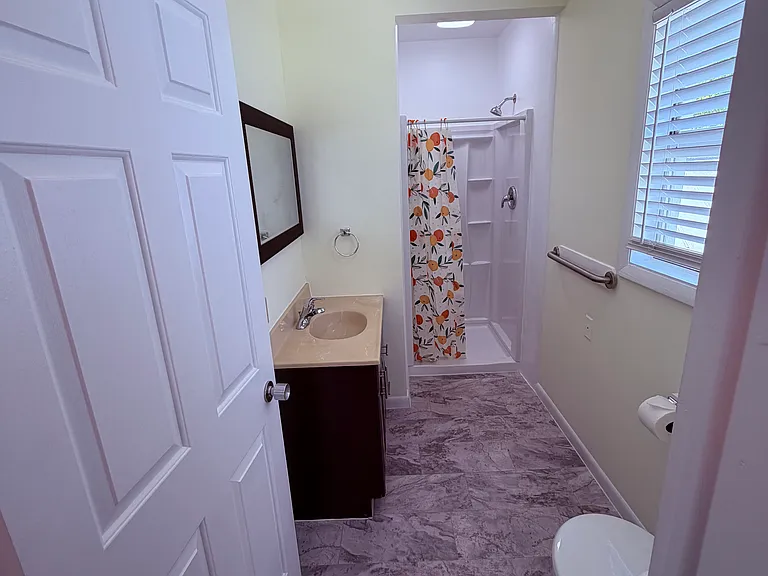 542 Faulkner St #4 — Photo 9