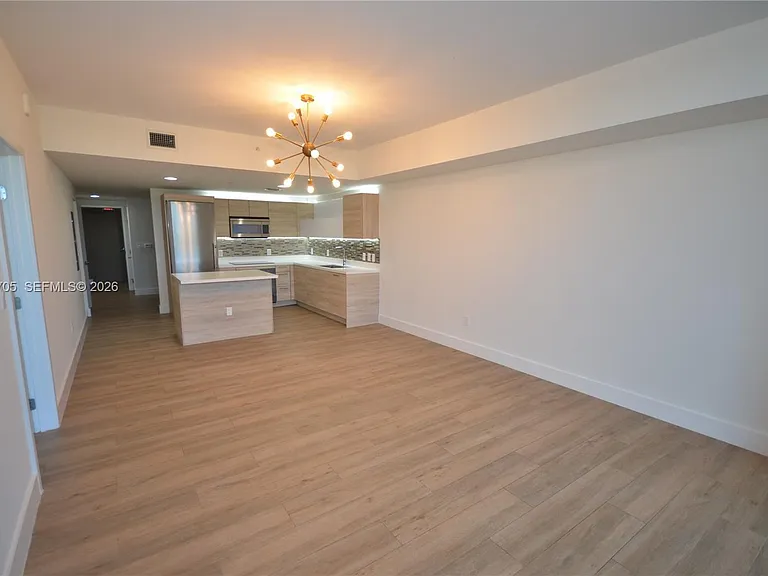 16385 Biscayne Blvd #518 — Photo 23
