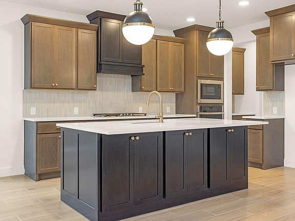 4th image of 5606 Violet Ridge Dr