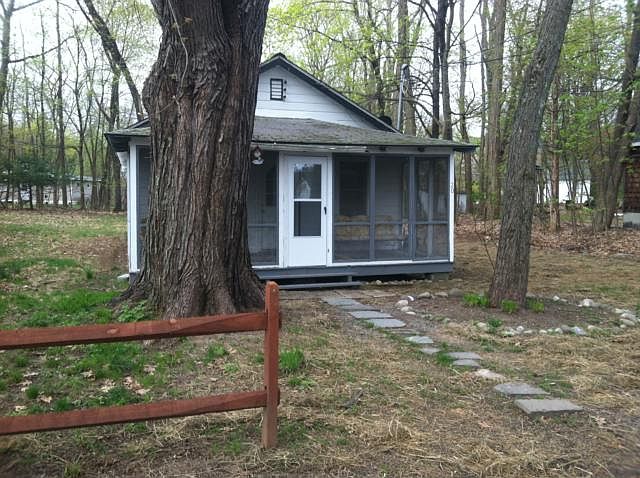 1st image of 20 Summerside Ave
