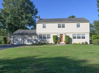 7 Heather Hill Way, Holmdel, NJ 07733