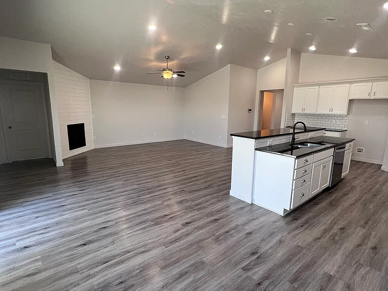 15423 N Shiko Way — Photo 11