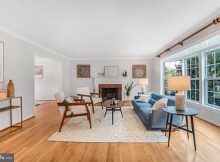 1218 Kensington Rd, Mc Lean, VA 22101