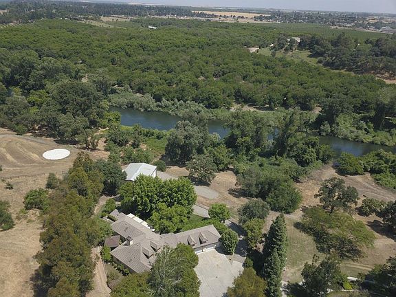 4th image of 8206 Oak View Dr