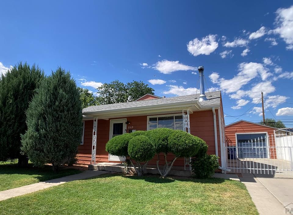 1st image of 2519 Dahlia Ln