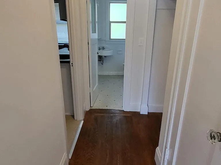 2671 Derby St #7 — Photo 8