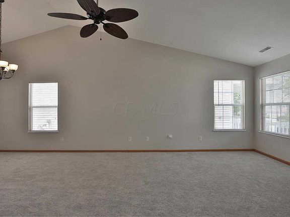 5th image of 7221 Hillmont Dr