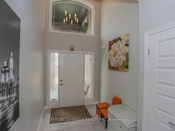 3rd image of 1221 Gough Rd