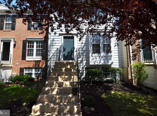 45447 Gable Sq, Sterling, VA 20164
