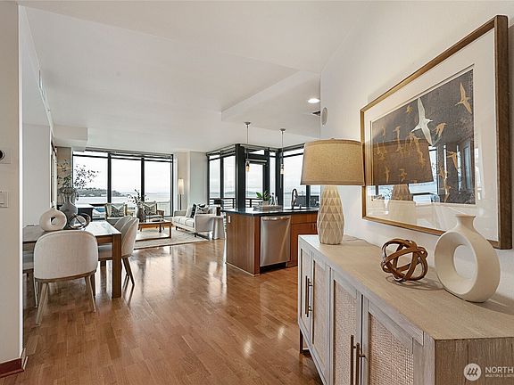 5th image of 2716 Elliot Avenue #800