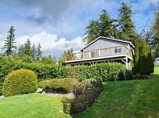 705 Brokaw Rd, Camano Island, WA 98282