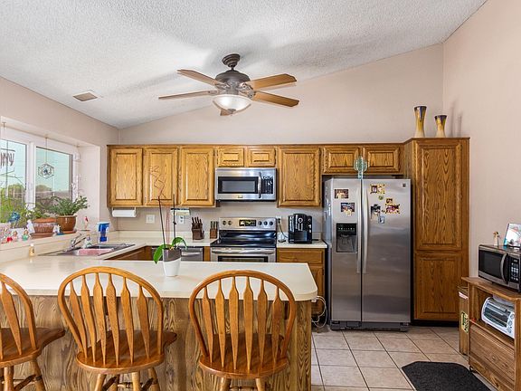 5th image of 3433 N 67th Dr