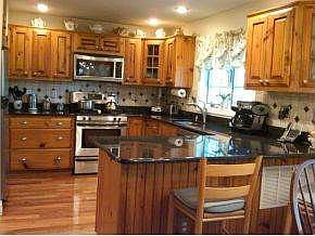 Fully applianced kitchen