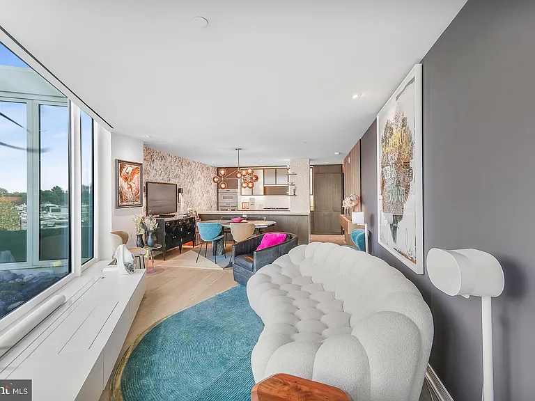 601 Wharf St SW #208 — Photo 10