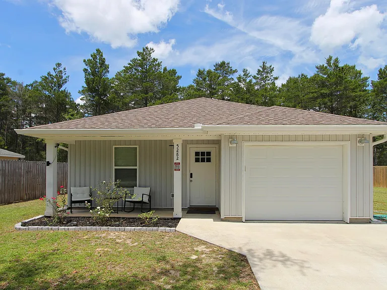 5282 Kervin Rd — Photo 1