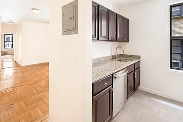 Rented by Living New York