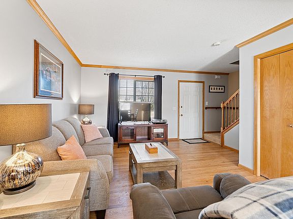 5th image of 1067 Kinder Dr