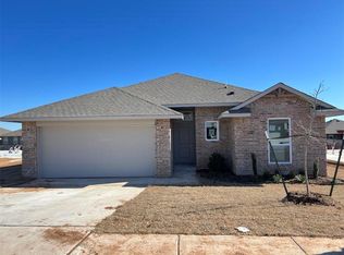 1104 Blackjack Creek Dr, Yukon, OK 73099