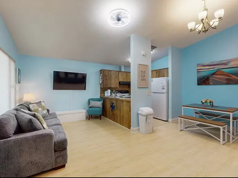 5613 Hilltop Ave — Photo 6