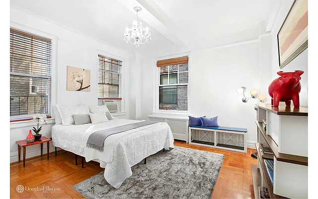 Sold by Douglas Elliman | media 20