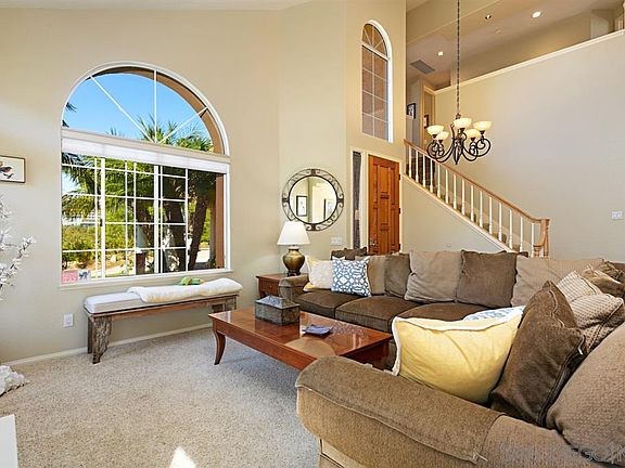 3rd image of 1261 Oak View Way