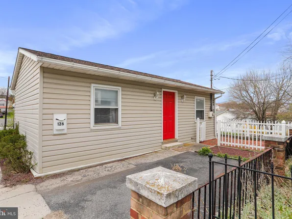 126 E College Ave, Frostburg, MD 21532