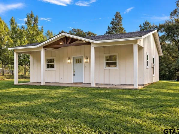 180 Lovers Ln, Alto, TX 75925