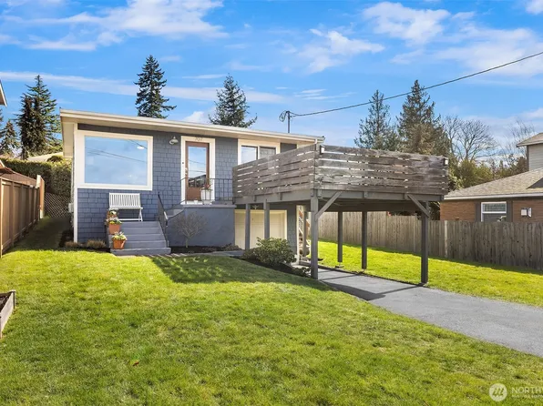 707 6th Avenue S, Edmonds, WA 98020