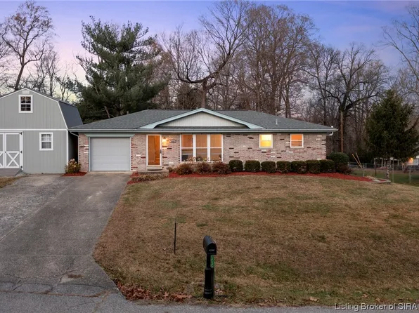 3356 Highland Drive, Floyds Knobs, IN 47119