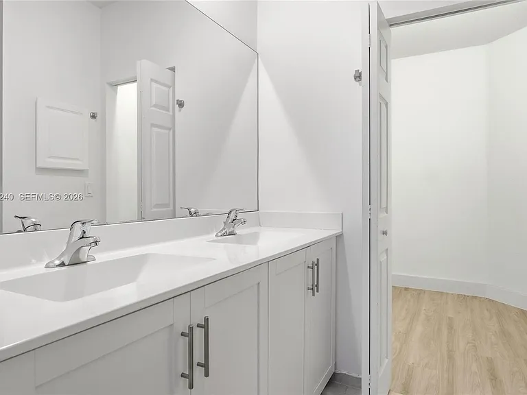3430 W 106th Ter #106 — Photo 28