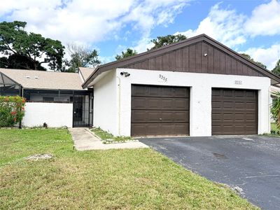 9355 Wedgewood Drive #B17, Tamarac, FL, 33321