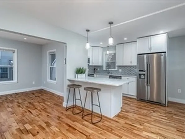 26 Claflin St, Leominster, MA 01453