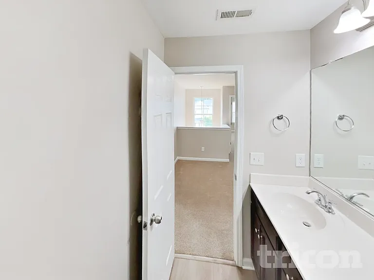 5 Stanwick Ct — Photo 14