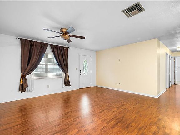 4th image of 6205 NW 26th Ter
