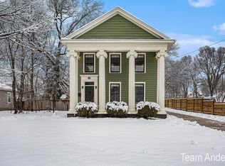 439 Lyon St NE, Grand Rapids, MI 49503