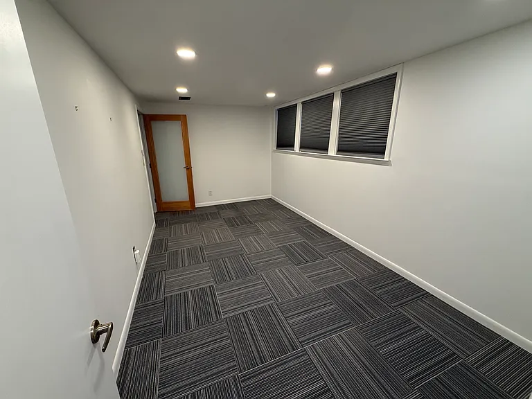 5313 Penny Rd — Photo 17