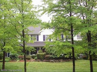470 Innsbruck Dr, Lehighton, PA 18235