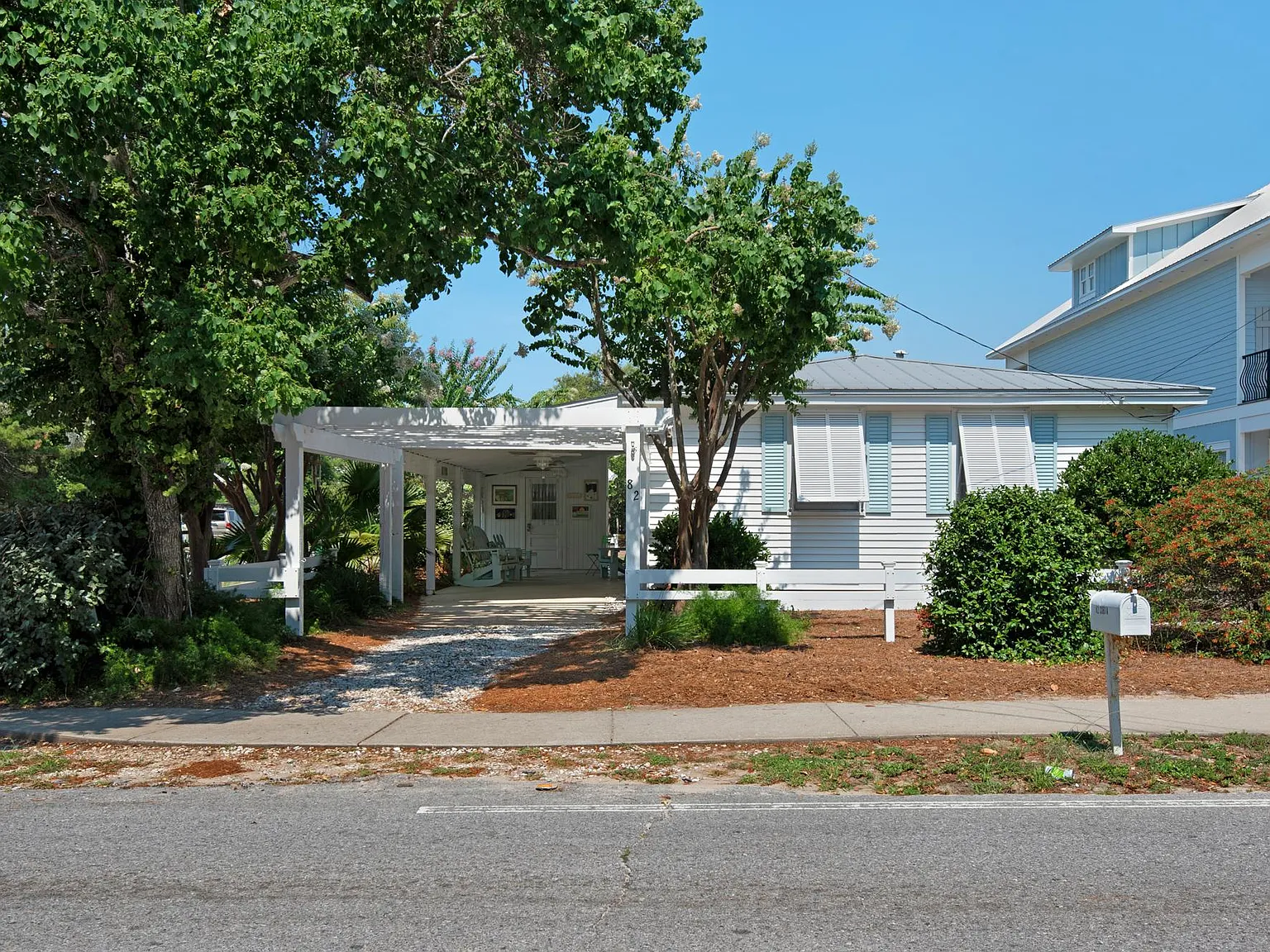 2 bed, 864 sqft, $2,200 — Photo 4