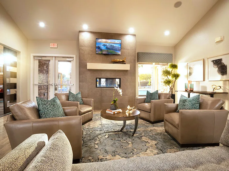 Norterra Canyon Apartments — Photo 9