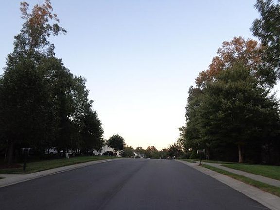 4th image of 1509 Saint Andrews Dr