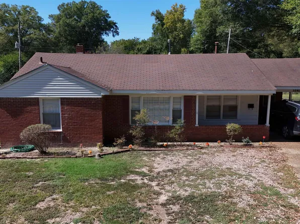 1263 S Perkins Rd, Memphis, TN 38117